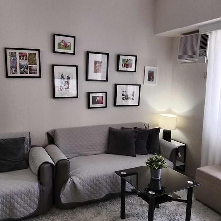 Spacious 2 Bedroom Condo Unit For Rent 일로일로 외부 사진