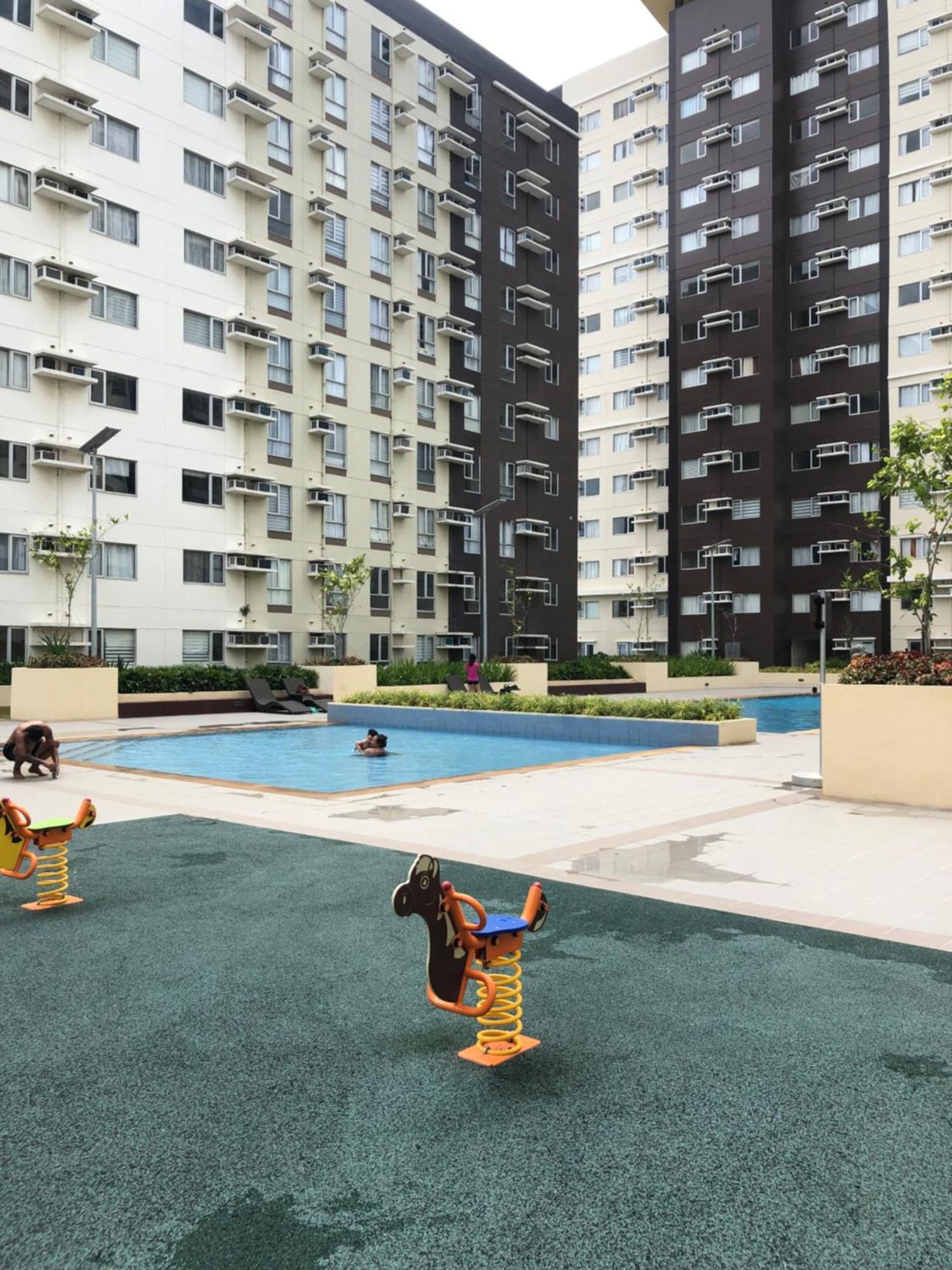 Spacious 2 Bedroom Condo Unit For Rent 일로일로 외부 사진