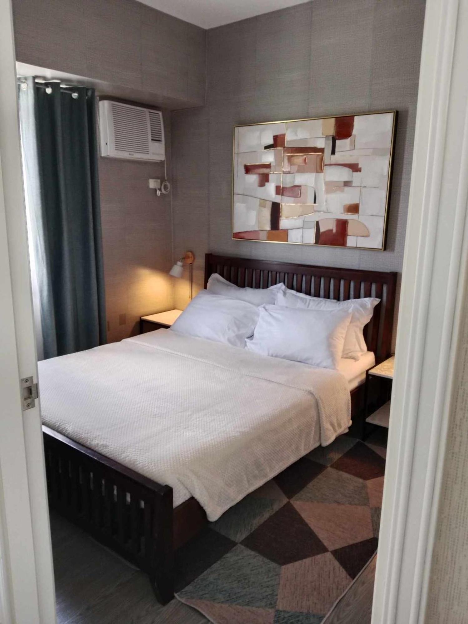 Spacious 2 Bedroom Condo Unit For Rent 일로일로 외부 사진