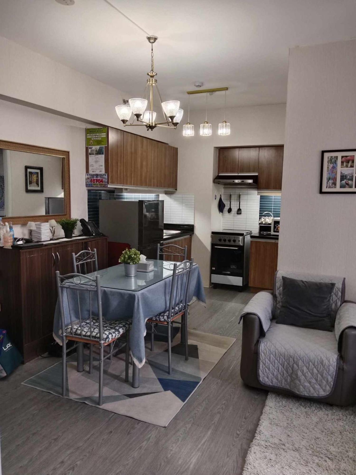Spacious 2 Bedroom Condo Unit For Rent 일로일로 외부 사진